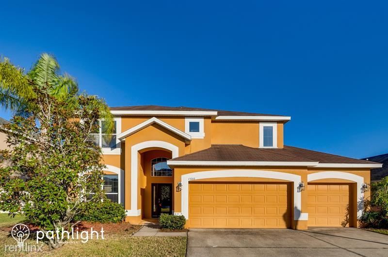 Foto principal - 6 br, 4.5 bath House - 13218 Summer Rain D...