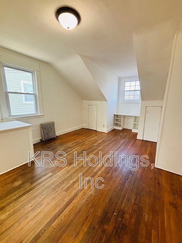 Building Photo - 215 W Little Creek Rd