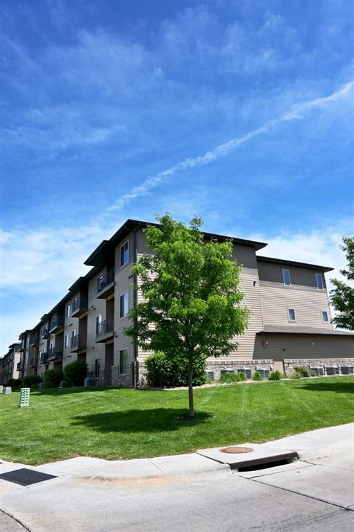 Building Photo - The Sterling Apartments At Kearney