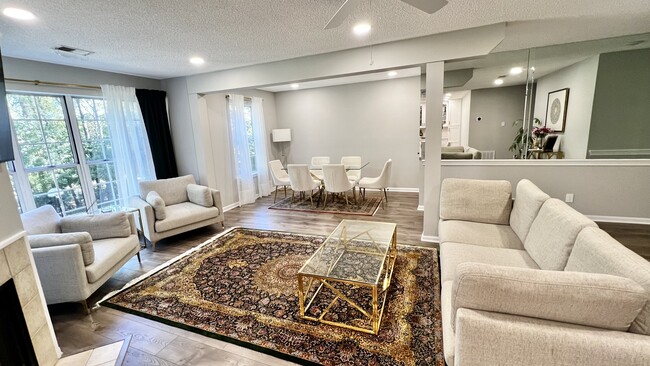 Living & Dinning Rooms - 3800 Green Ridge Ct