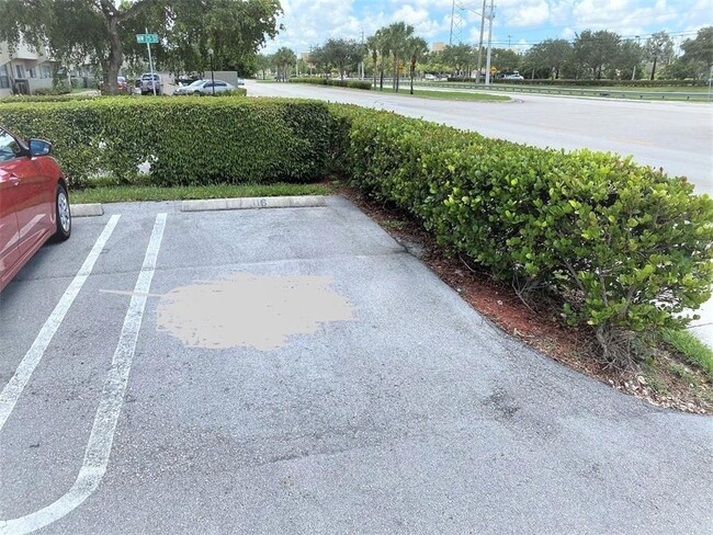 Building Photo - 2500 Coral Springs Dr