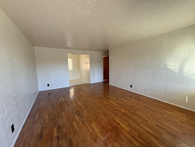 Photo - 210 Sunnyside Dr Townhome