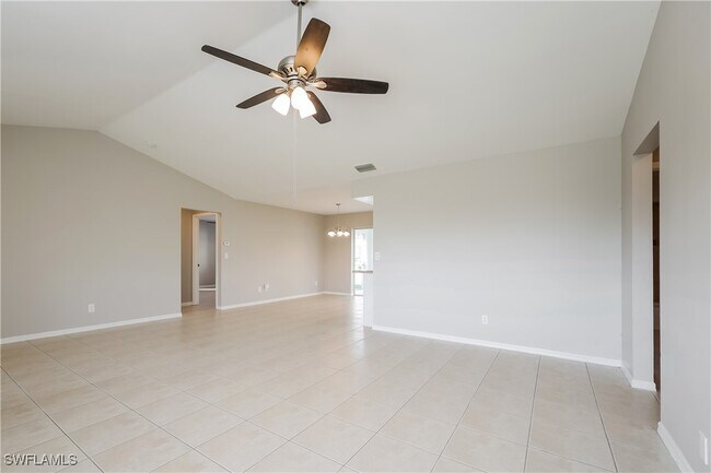 Foto del edificio - 325 SE 26th Terrace