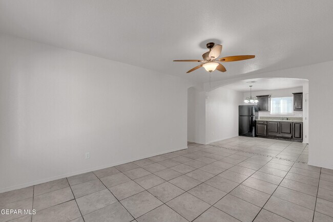 Foto del edificio - 9277 Leonardo Ave