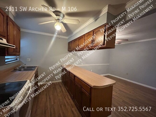 Foto del edificio - 2811 SW Archer Rd