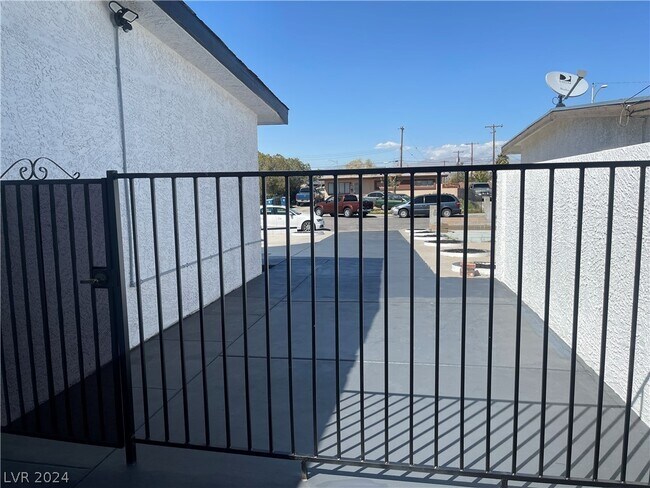 Building Photo - 4813 Cannon Cir