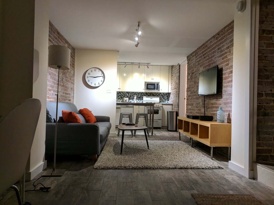 1756 Kenyon St NW, Washington, DC 20010 Apartments 1756 Kenyon St NW Washington, DC