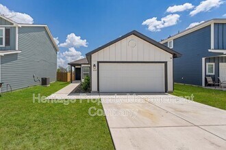 Building Photo - 8718 Broad Wing Dr