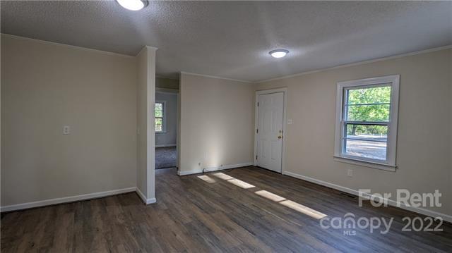 Building Photo - 334 Cornelius Rd