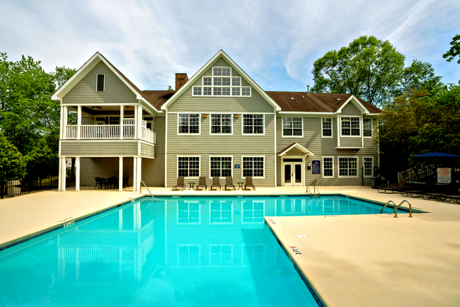 Building Photo - Reserve at Mill Landing