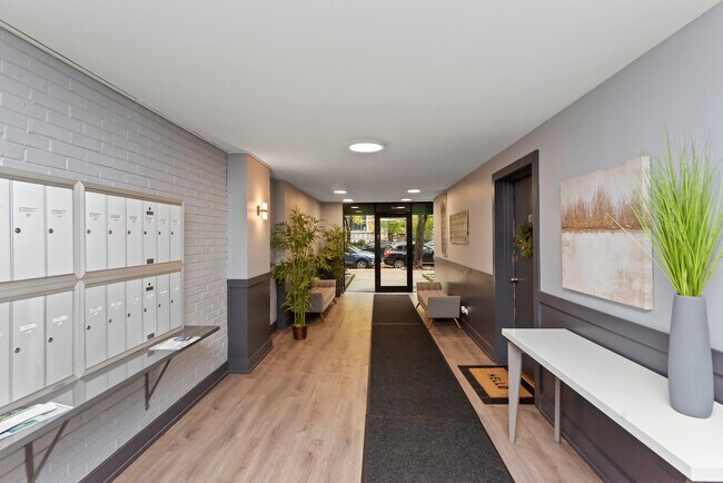 Foto del edificio - 1446 N Dearborn St