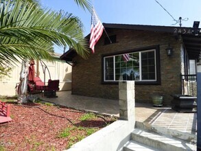 Building Photo - 2434 Olive Ave