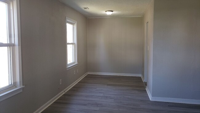 Foto del edificio - Renovation complete