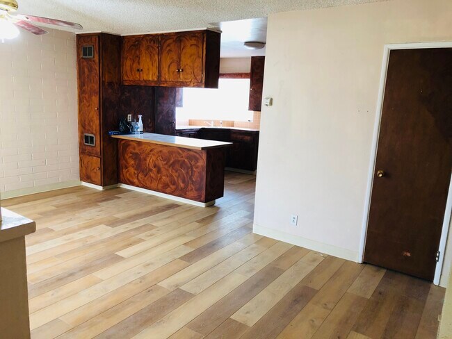 Foto del edificio - 21225 Wigwam Rd