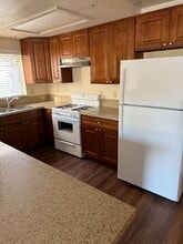 Building Photo - 8716 Ildica St