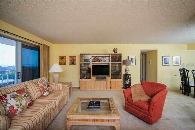 Building Photo - 2295 Gulf of Mexico Dr