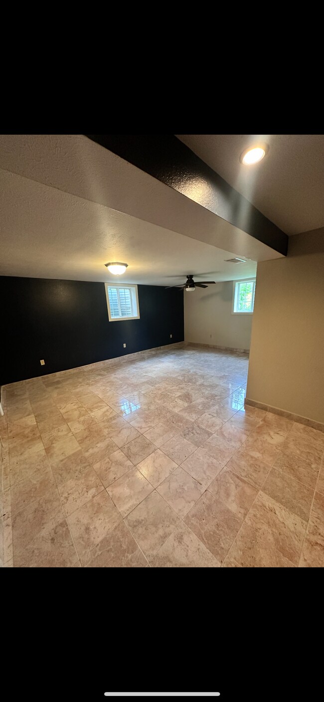 Foto del edificio - 7858 Erie St
