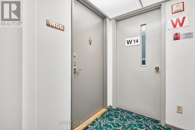 Photo du bâtiment - 1171 Ambleside Dr