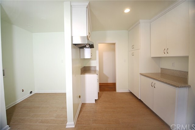 Building Photo - 1249 S Hudson Ave