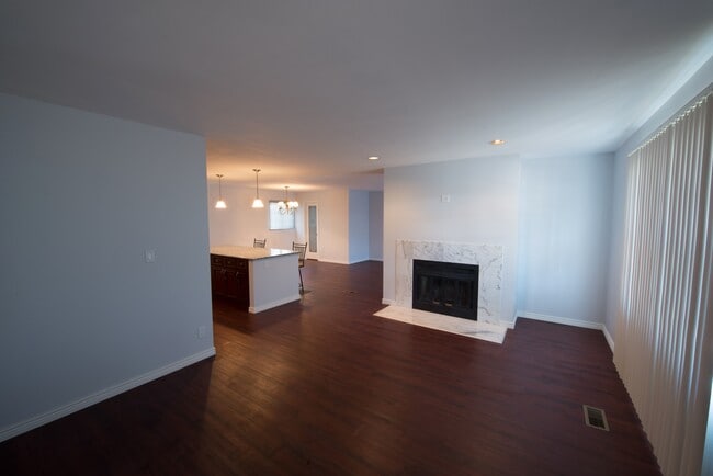 Building Photo - 3014 Hayman Ter
