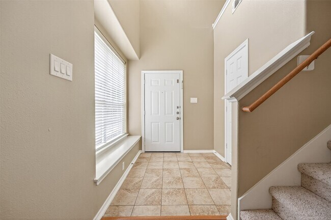 Foto del edificio - 54 Blue Creek Pl