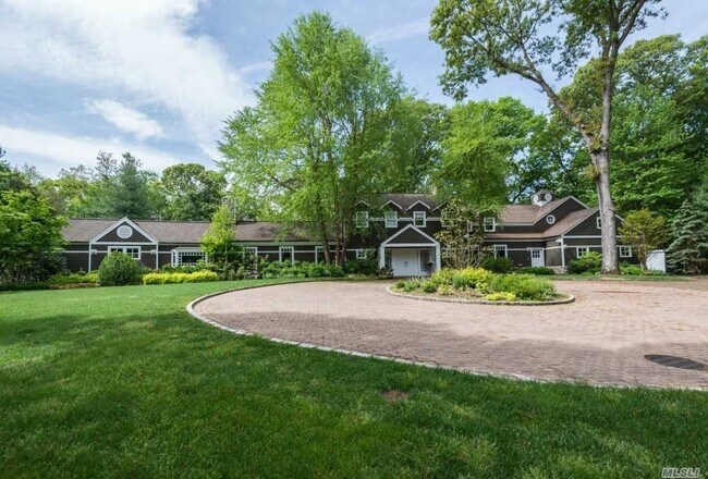 Building Photo - 1620 Old Cedar Swamp Rd