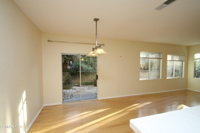 Building Photo - 1538 Tierra Buena Ct