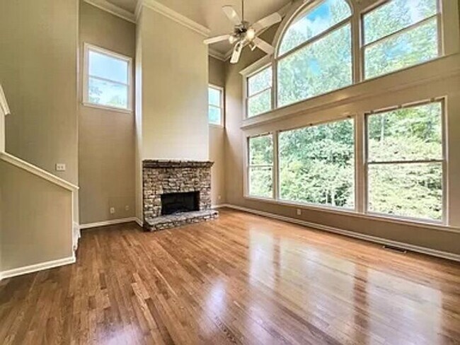 Foto del edificio - 10795 Cauley Creek Dr