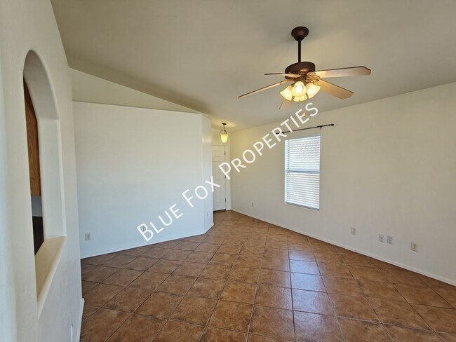 Foto del edificio - 60354 Alpine Way