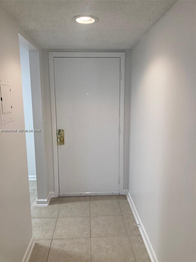 Building Photo - 8420 SW 133rd Avenue Rd