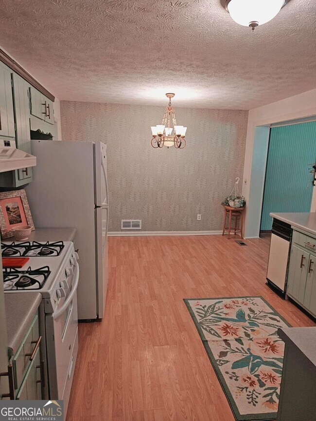Foto del edificio - 4400 Winding Creek Dr