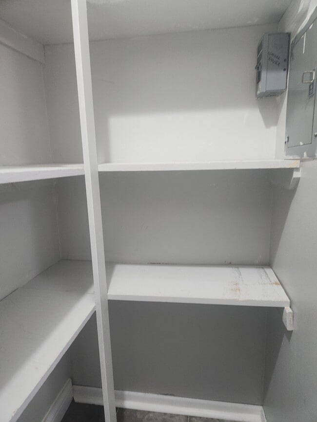 Pantry - 3373 Van Dyke Rd