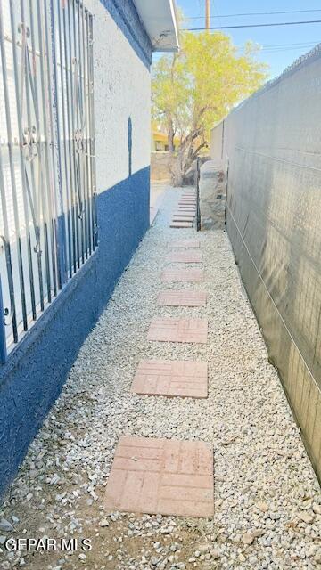 Foto del edificio - 8804 Kenneth St