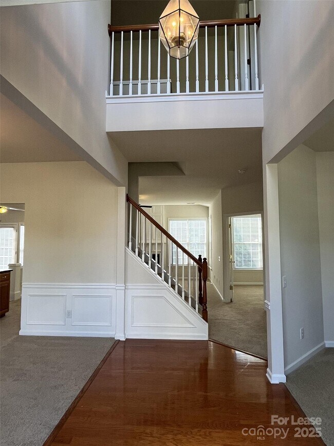 Building Photo - 11211 Maplehurst Dr