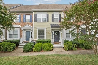 Building Photo - 4705 Brighton Village Dr