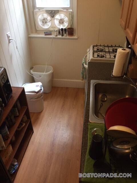 Foto del edificio - 1334 Commonwealth Ave