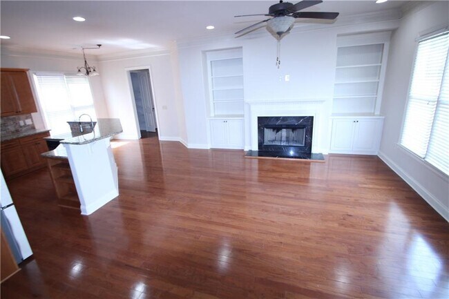 Foto del edificio - 3880 Baxley Ridge Dr