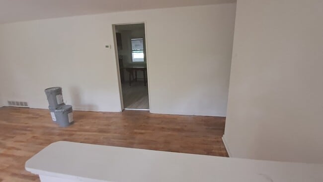 Building Photo - 179 Fern Hollow Rd