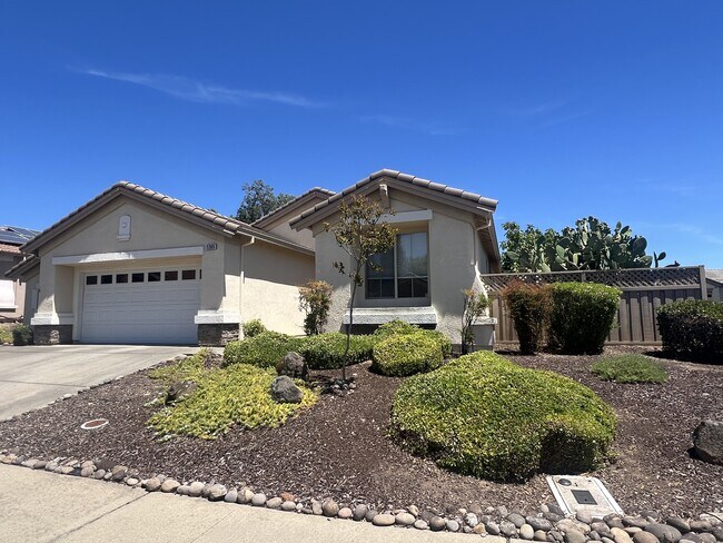 Foto del edificio - 1205 Shadow Glen Ln