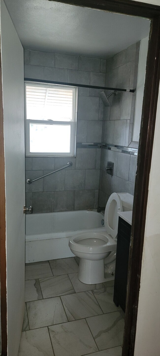 Building Photo - 4338 Garden Park Court