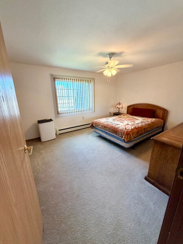 Foto principal - 413 Rowley St