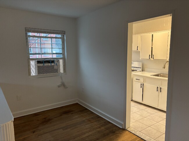 Foto del edificio - 5224 8th Rd S