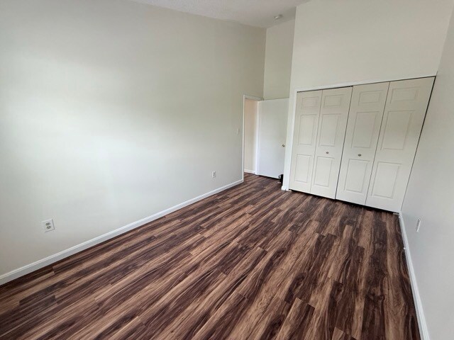 Building Photo - 853 Saint Michaels Dr