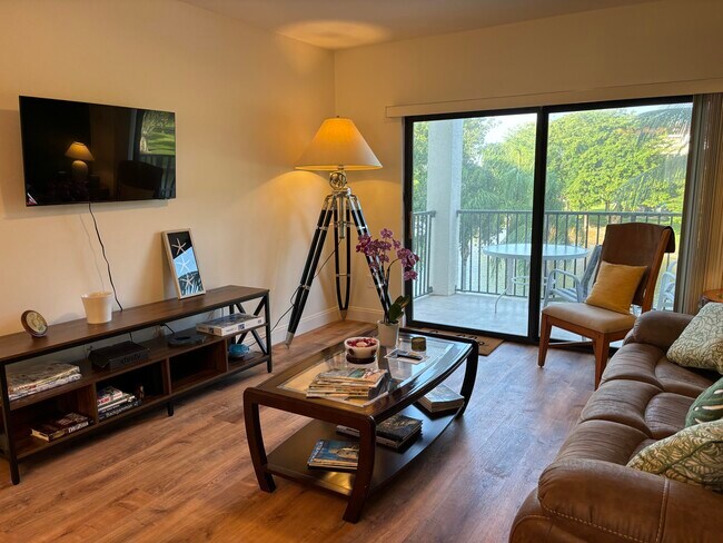 Foto del edificio - 2105 Lavers Cir