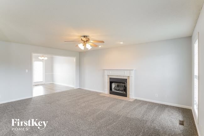 Building Photo - 1407 Ambleside Dr
