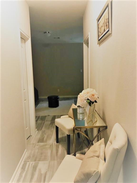 Building Photo - 254 Biltmore Loop