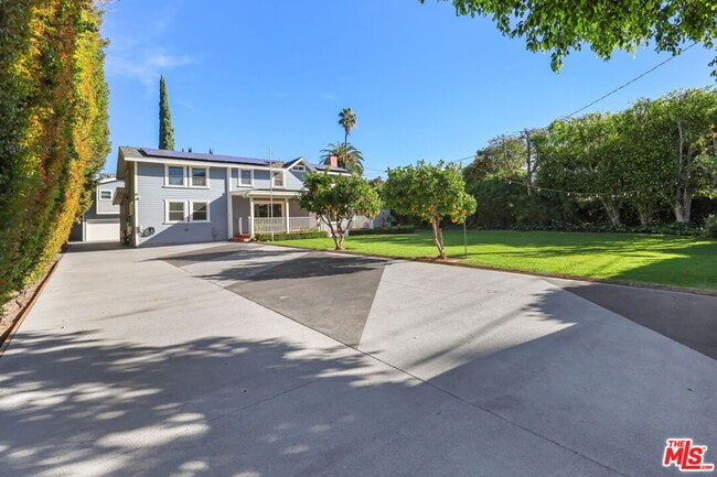 Foto del edificio - 4744 Haskell Ave