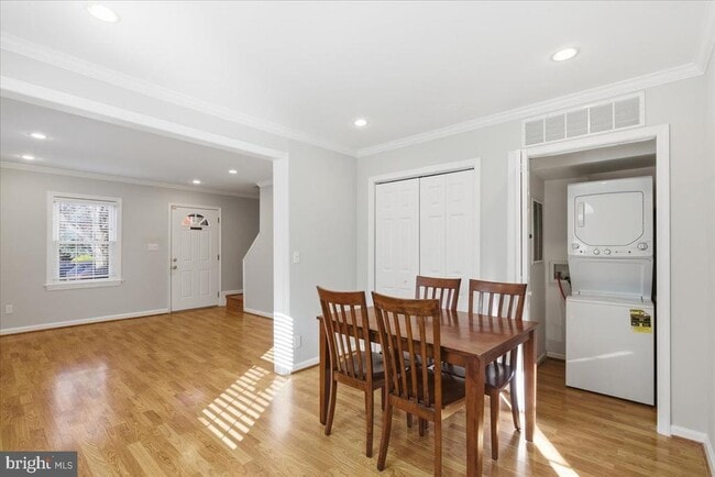 Foto del edificio - 403 S Veitch St