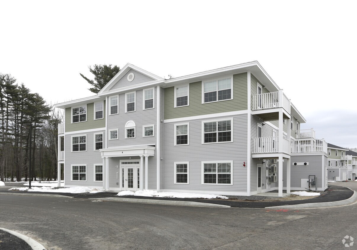 Autumn Woods Apartments Apartments at 2024 Autumn Woods Dr Westbrook