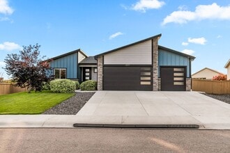 Building Photo - 6837 Grassy Range Dr